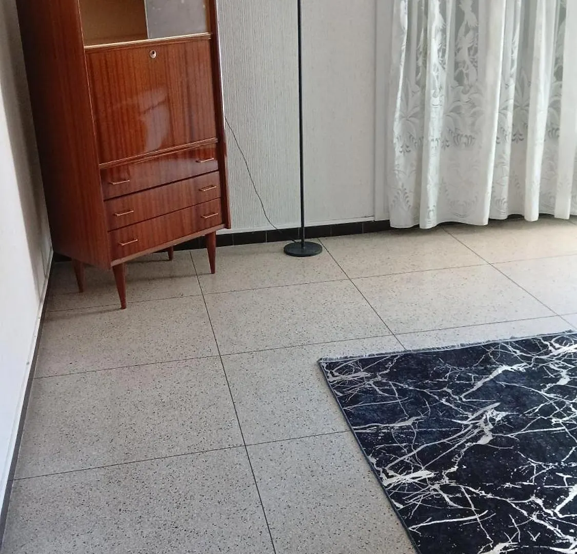 Chambre Avec Balcon Dans Une Appartement La Belle De Mai Μασσαλία 0*,